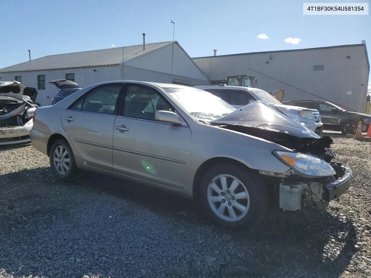 2004 Toyota Camry Le VIN: 4T1BF30K54U581354 Lot: 76102774