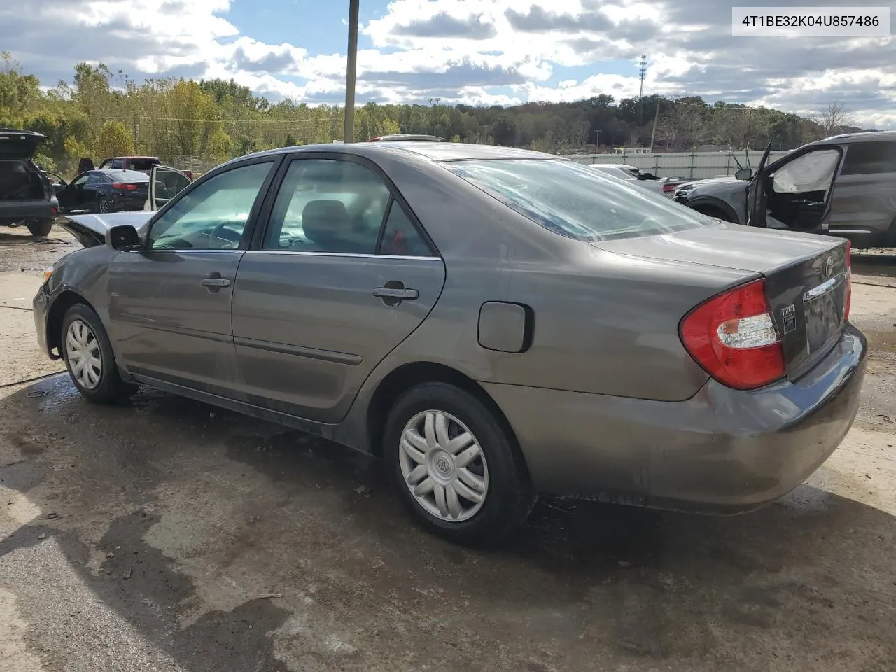 2004 Toyota Camry Le VIN: 4T1BE32K04U857486 Lot: 76127804