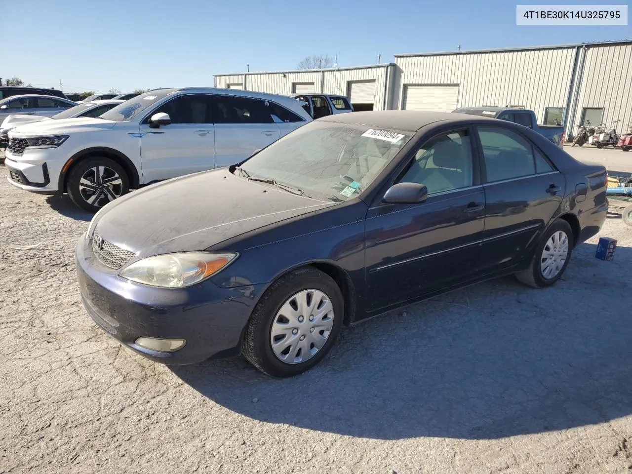 2004 Toyota Camry Le VIN: 4T1BE30K14U325795 Lot: 76203094