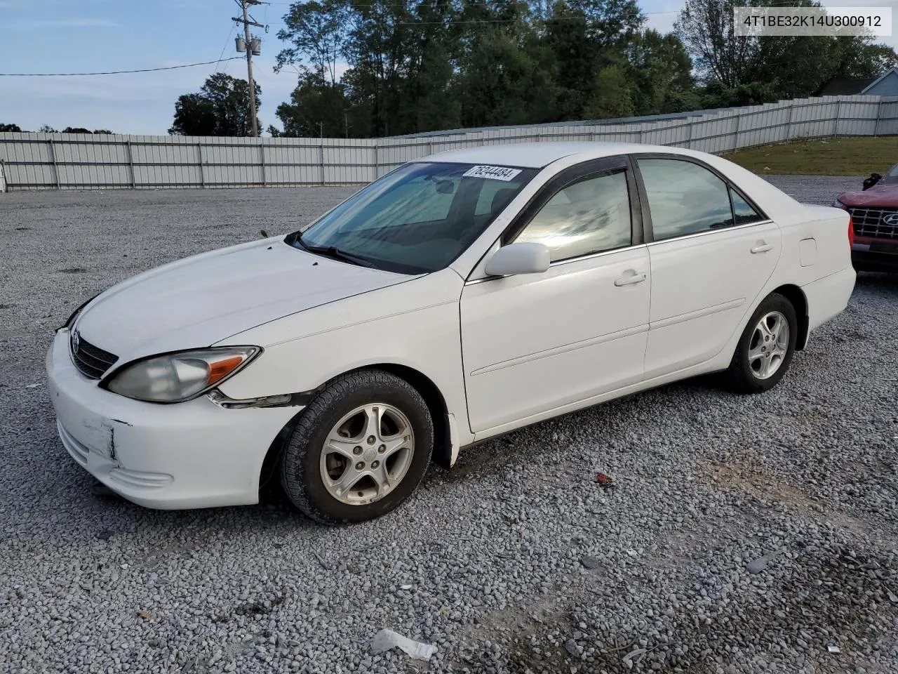 2004 Toyota Camry Le VIN: 4T1BE32K14U300912 Lot: 76244484