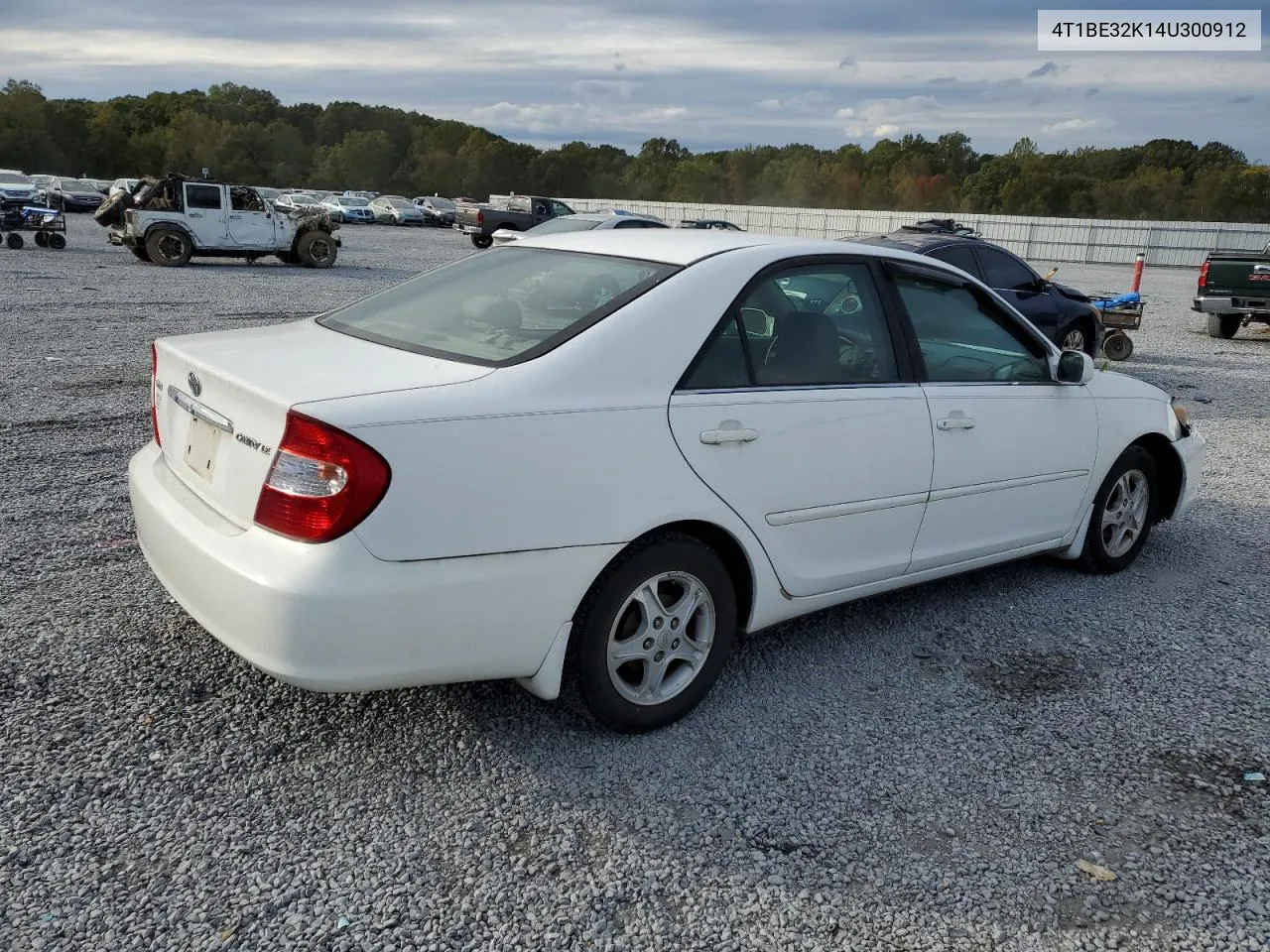 2004 Toyota Camry Le VIN: 4T1BE32K14U300912 Lot: 76244484