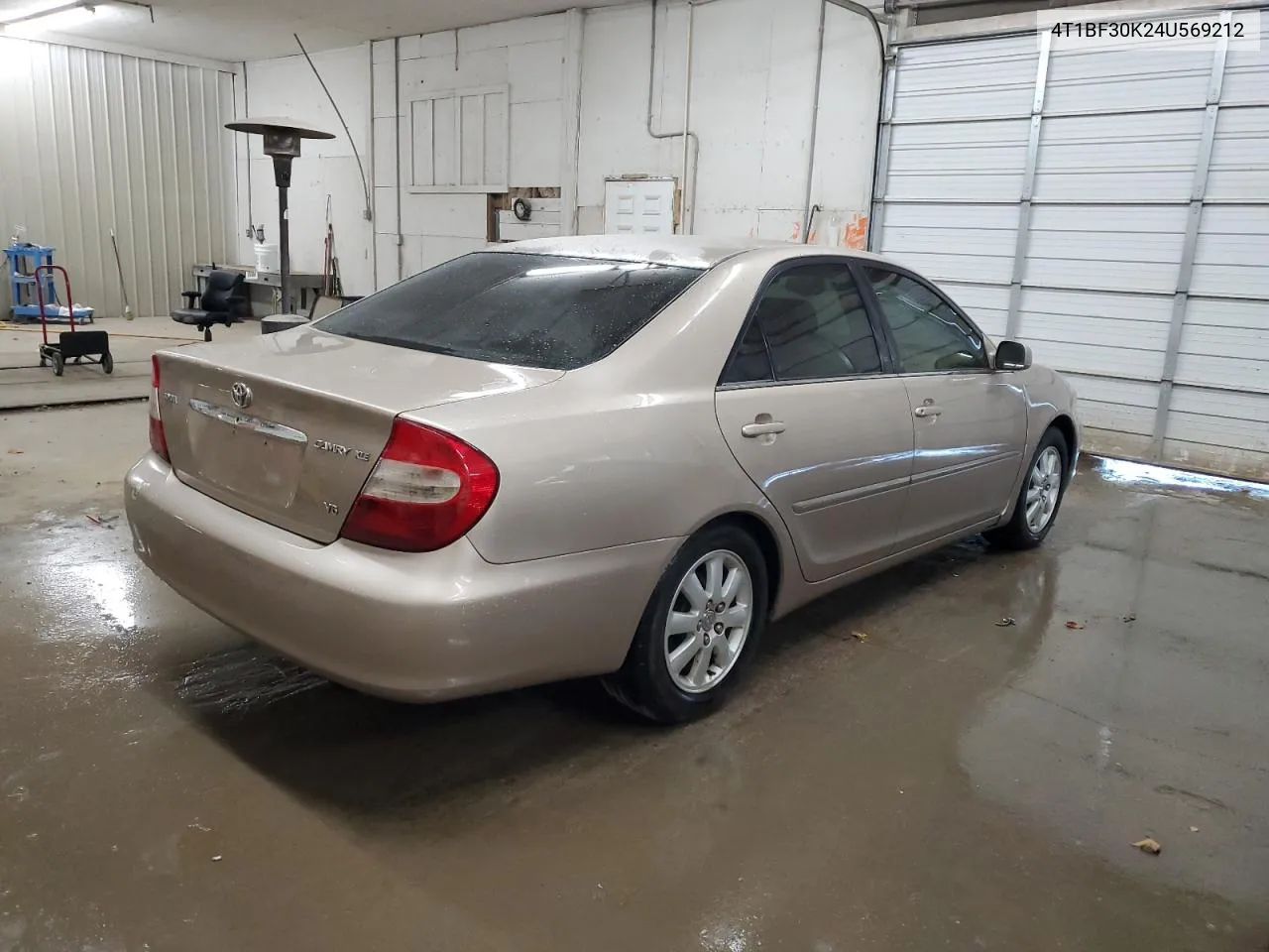 2004 Toyota Camry Le VIN: 4T1BF30K24U569212 Lot: 76519994