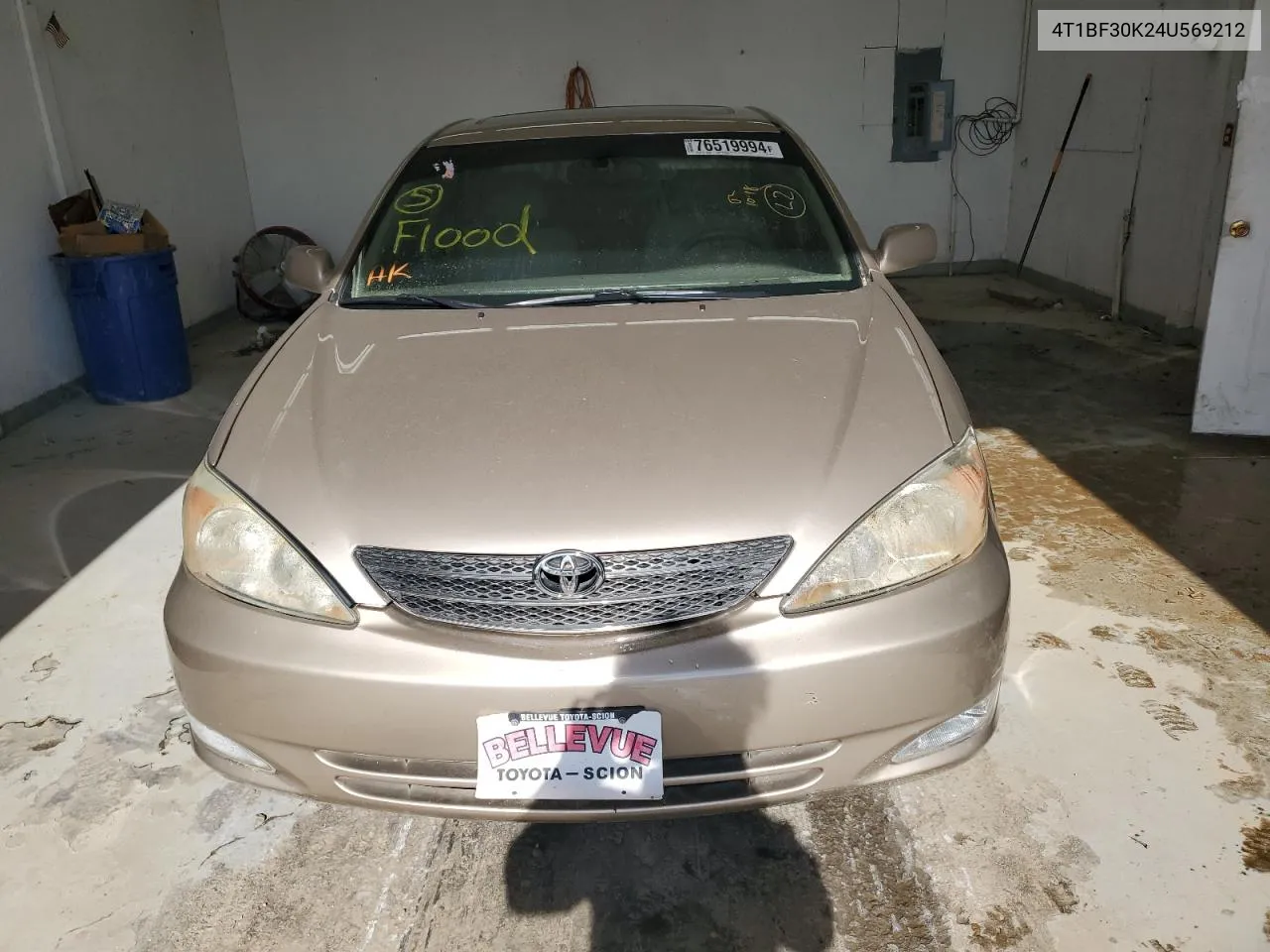 2004 Toyota Camry Le VIN: 4T1BF30K24U569212 Lot: 76519994