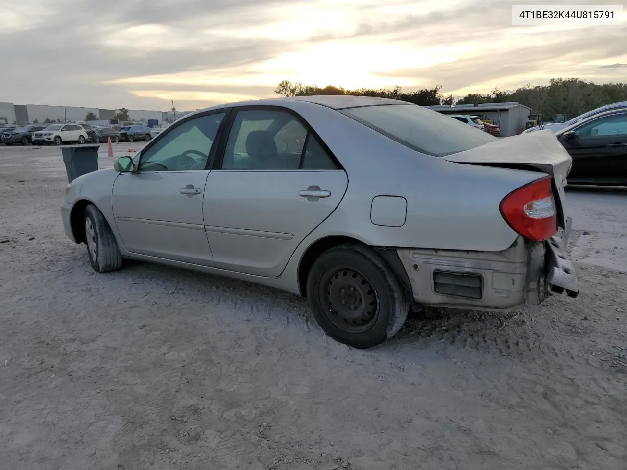 2004 Toyota Camry Le VIN: 4T1BE32K44U815791 Lot: 76577954