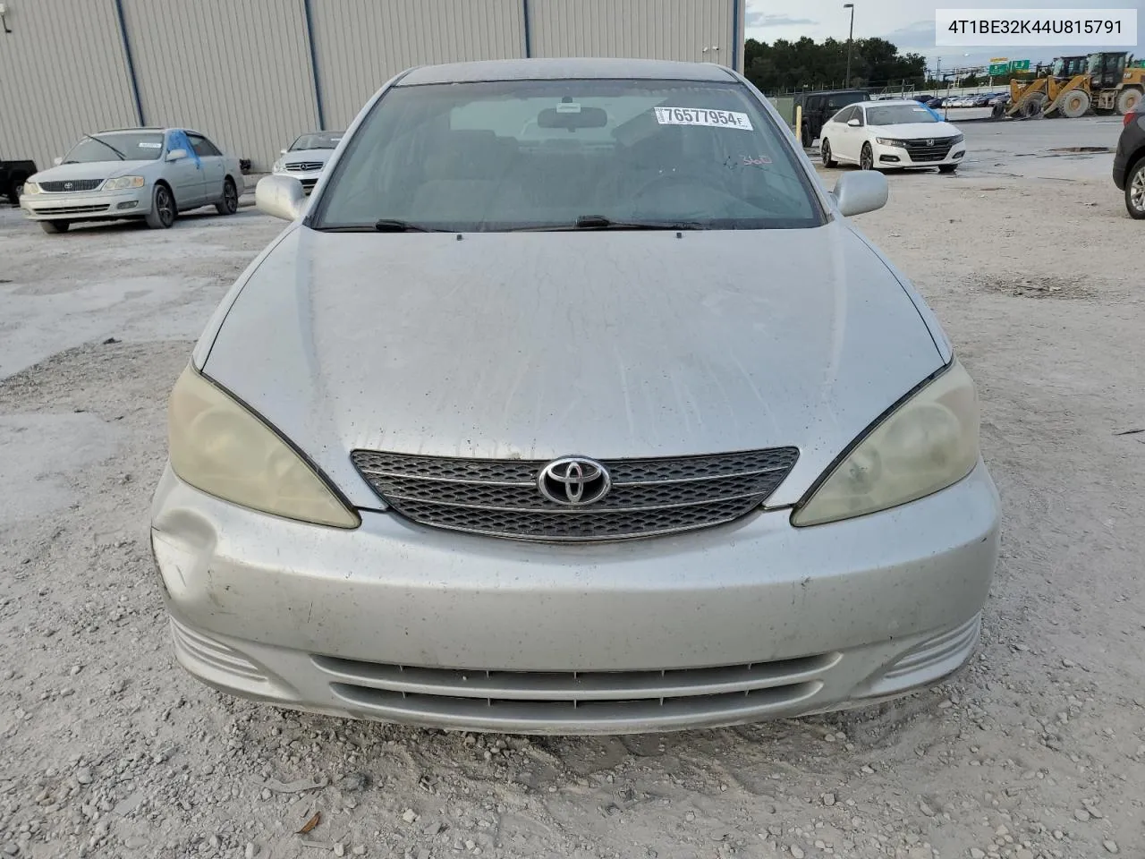 2004 Toyota Camry Le VIN: 4T1BE32K44U815791 Lot: 76577954