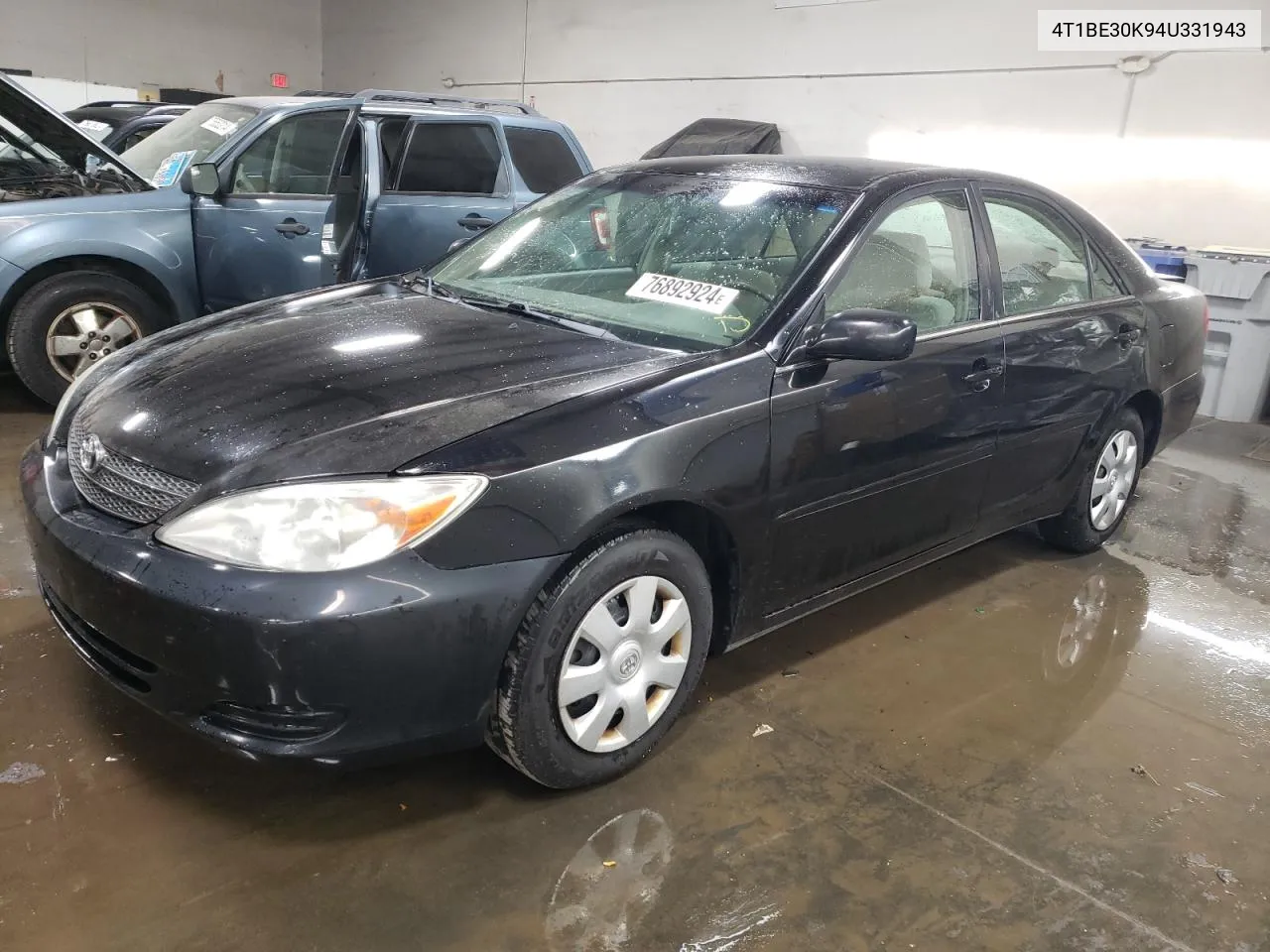 2004 Toyota Camry Le VIN: 4T1BE30K94U331943 Lot: 76892924