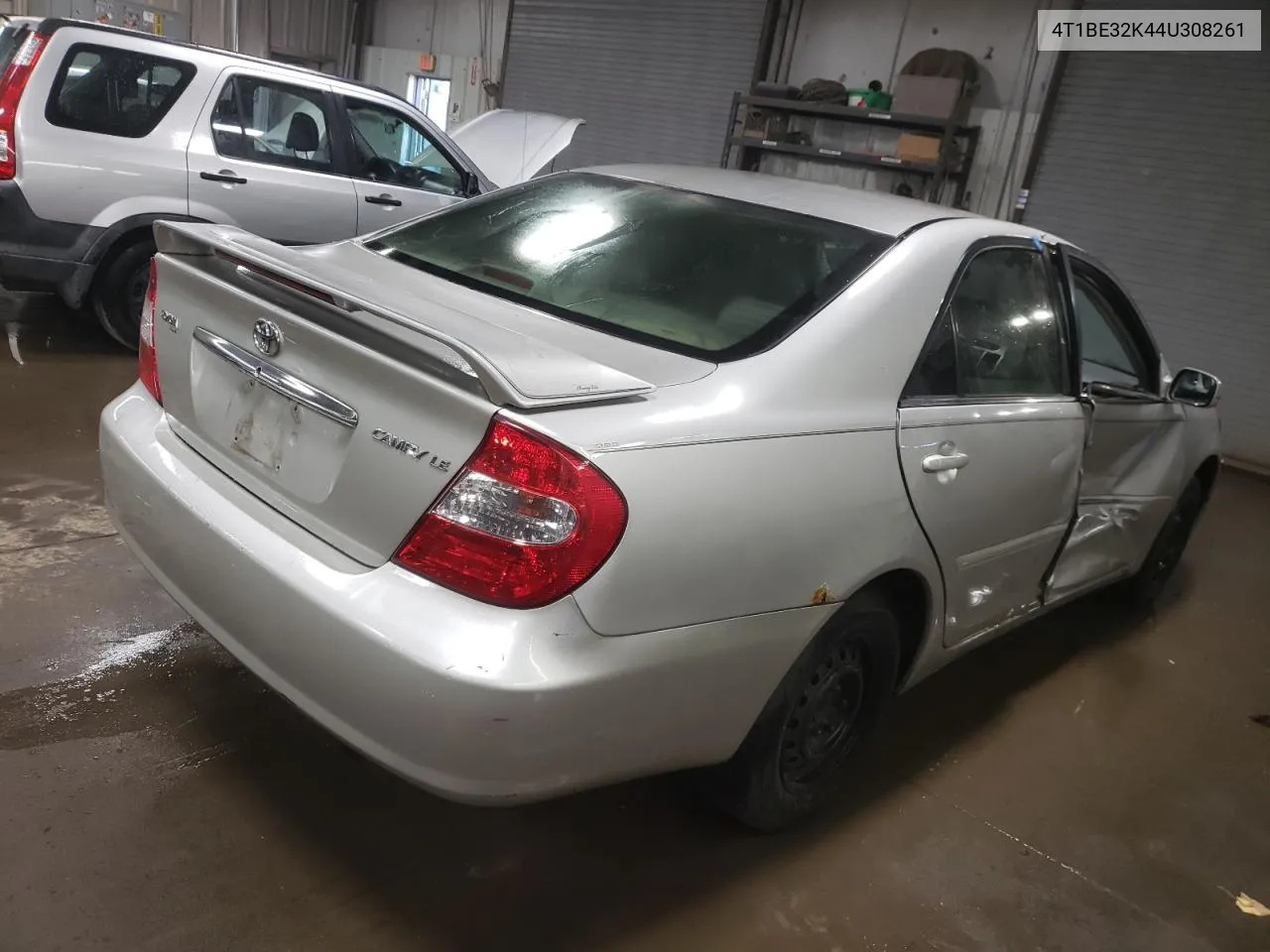 2004 Toyota Camry Le VIN: 4T1BE32K44U308261 Lot: 76916974