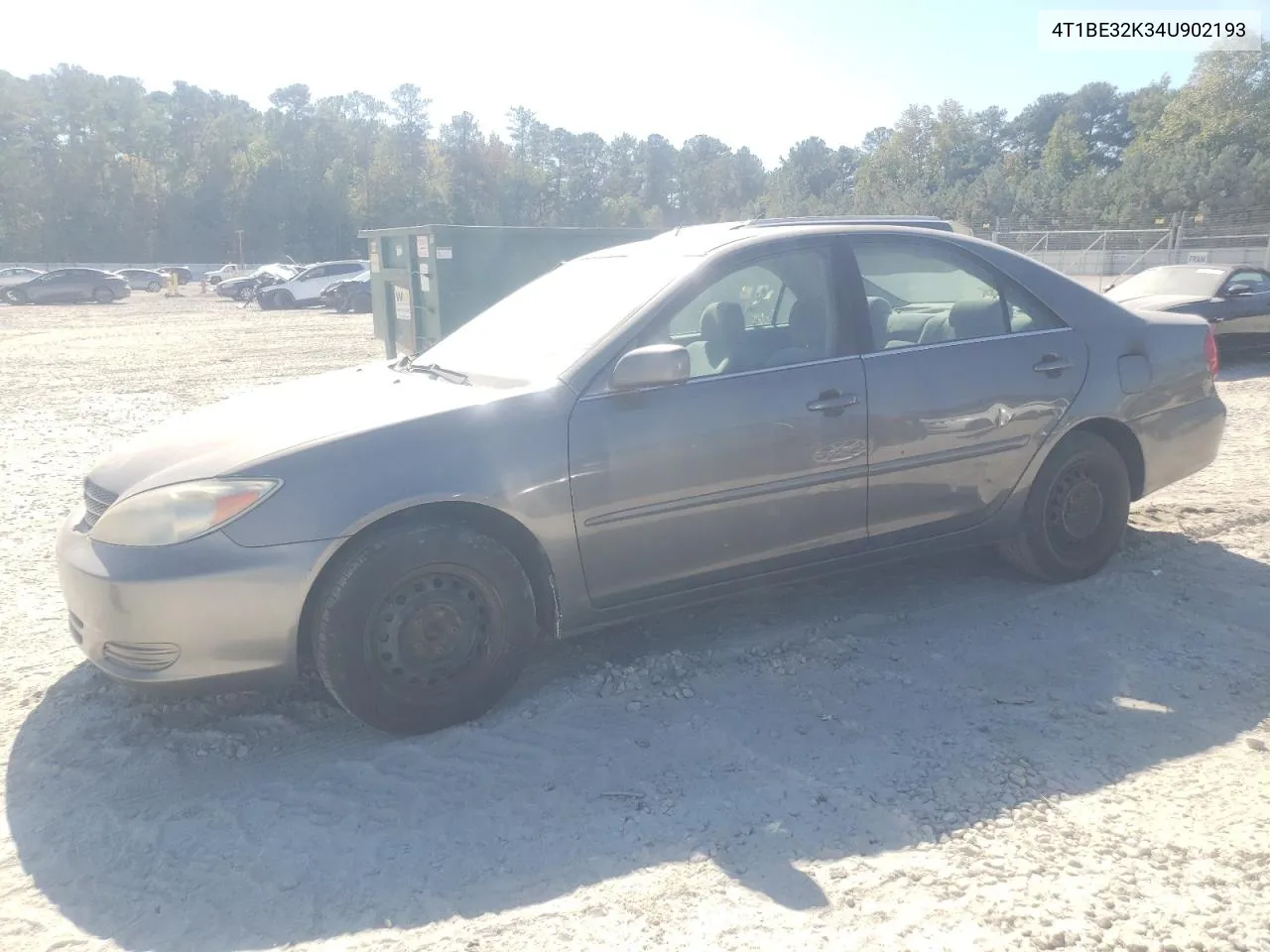 2004 Toyota Camry Le VIN: 4T1BE32K34U902193 Lot: 77192924