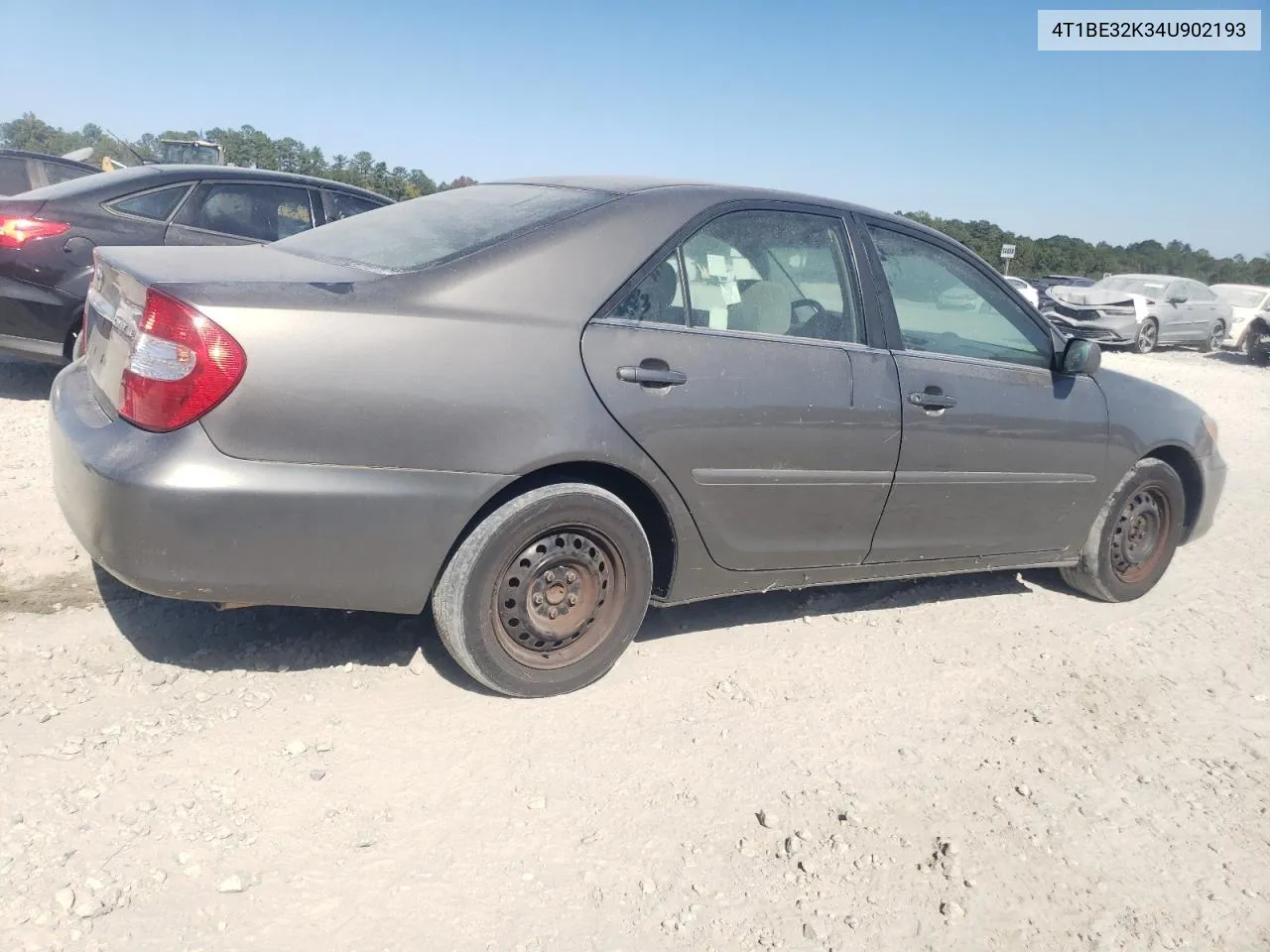 2004 Toyota Camry Le VIN: 4T1BE32K34U902193 Lot: 77192924