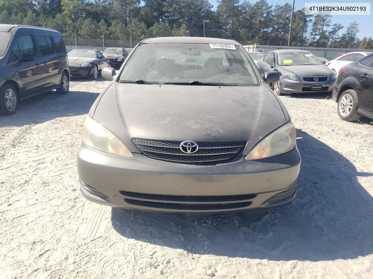 2004 Toyota Camry Le VIN: 4T1BE32K34U902193 Lot: 77192924