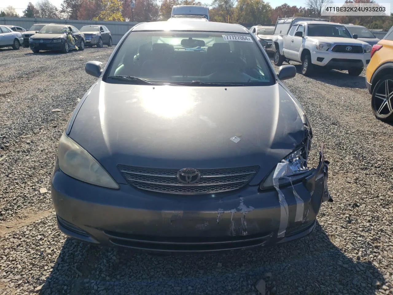 2004 Toyota Camry Le VIN: 4T1BE32K24U935203 Lot: 77727064