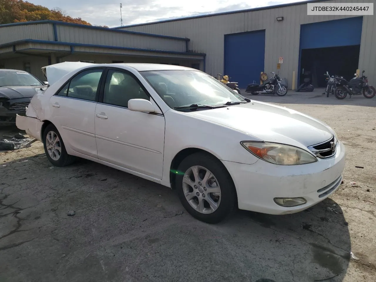 2004 Toyota Camry Le VIN: JTDBE32K440245447 Lot: 77756454