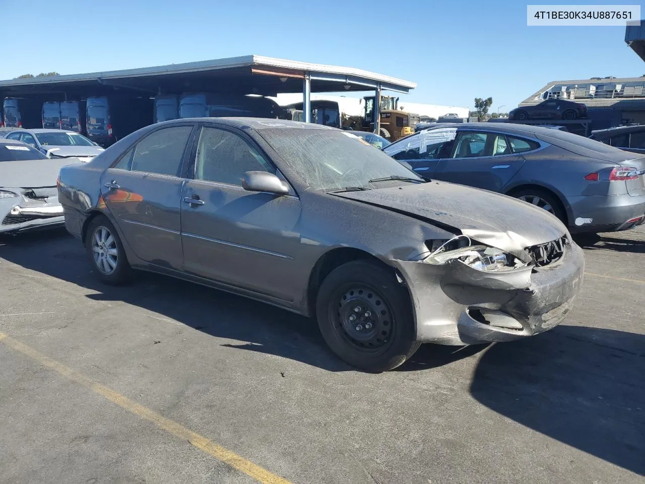 2004 Toyota Camry Le VIN: 4T1BE30K34U887651 Lot: 77820394