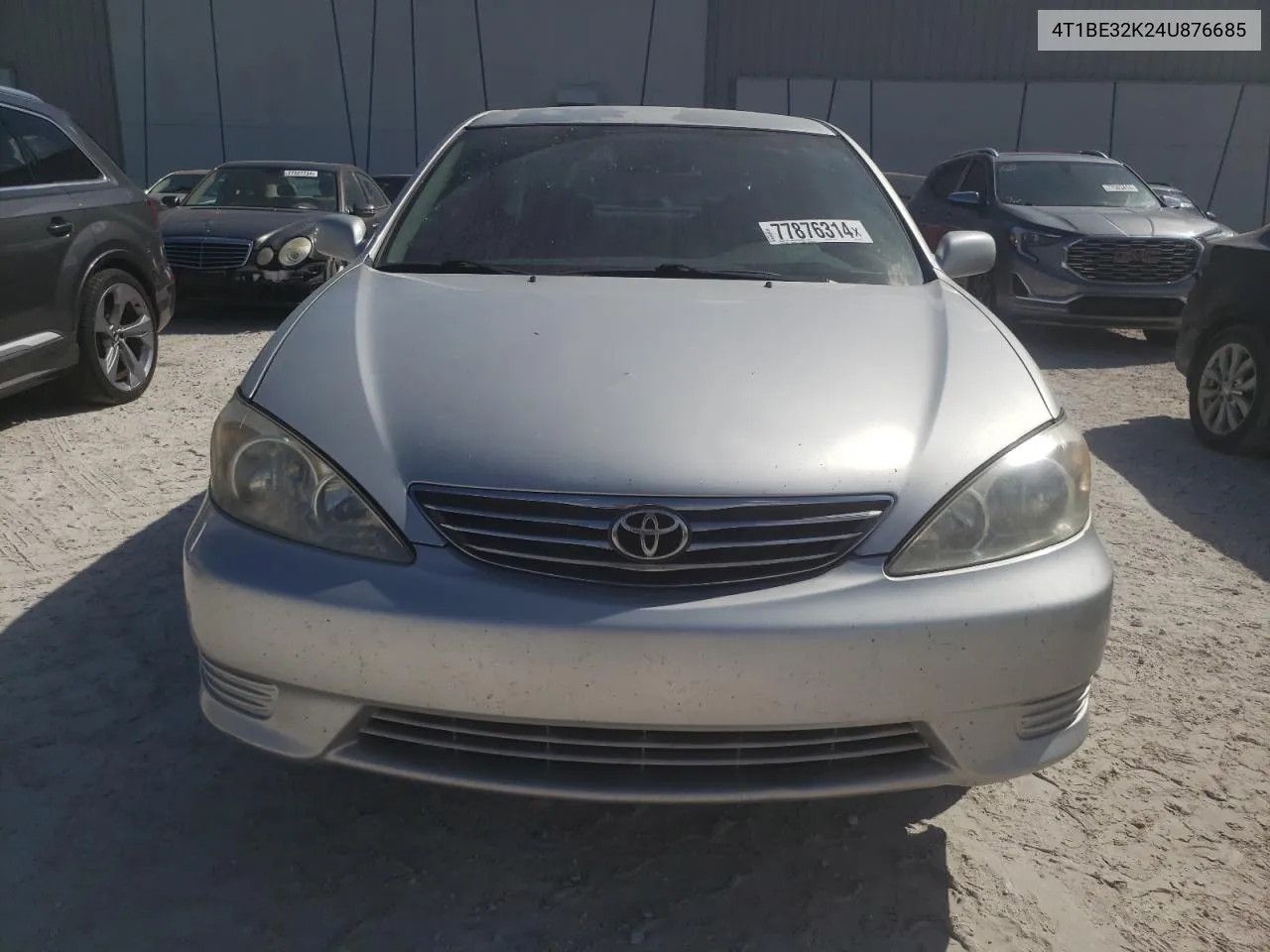 2004 Toyota Camry Le VIN: 4T1BE32K24U876685 Lot: 77876314