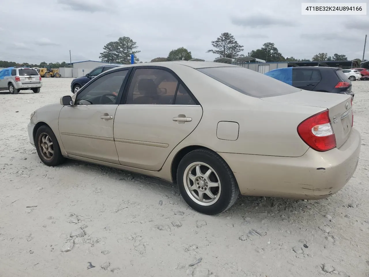 2004 Toyota Camry Le VIN: 4T1BE32K24U894166 Lot: 78712624