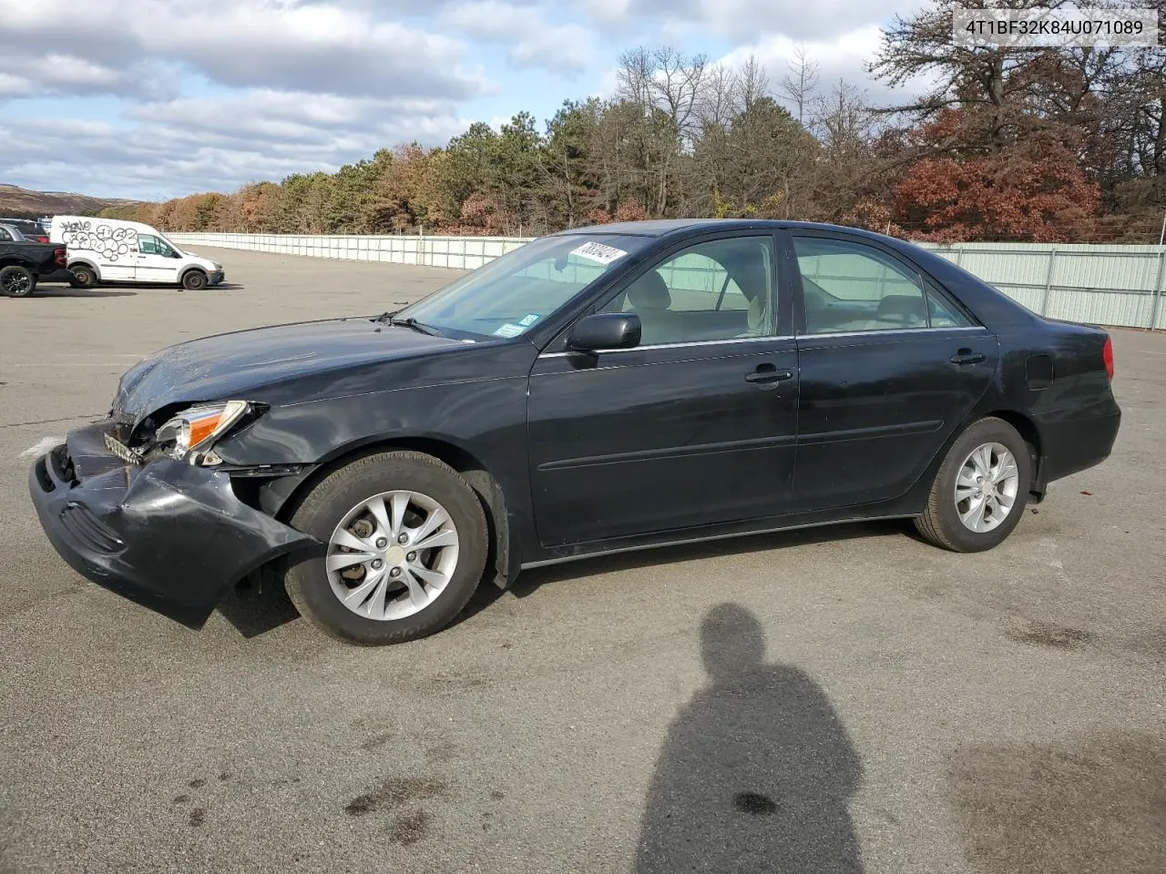 2004 Toyota Camry Le VIN: 4T1BF32K84U071089 Lot: 78830424