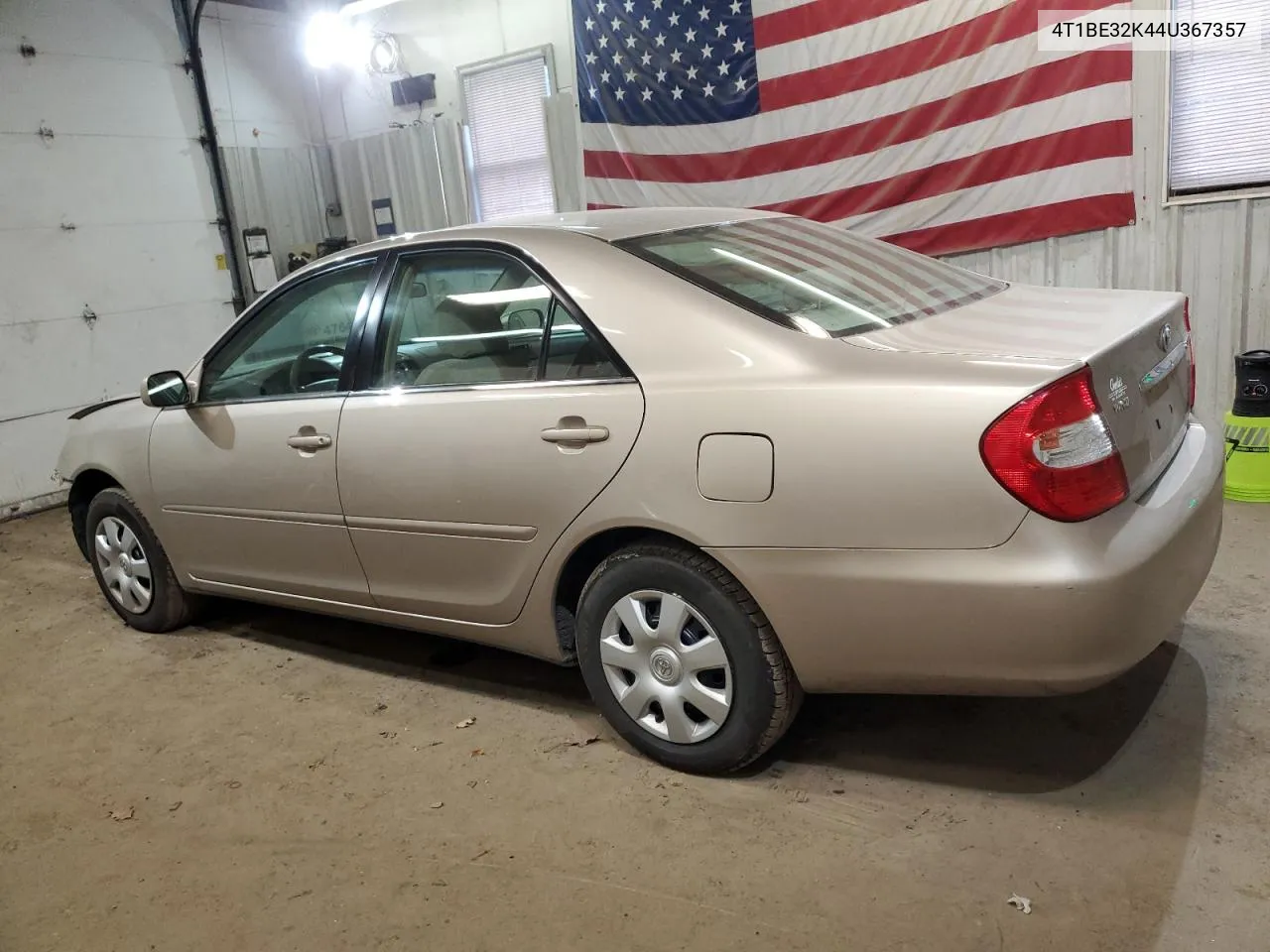 2004 Toyota Camry Le VIN: 4T1BE32K44U367357 Lot: 78998554