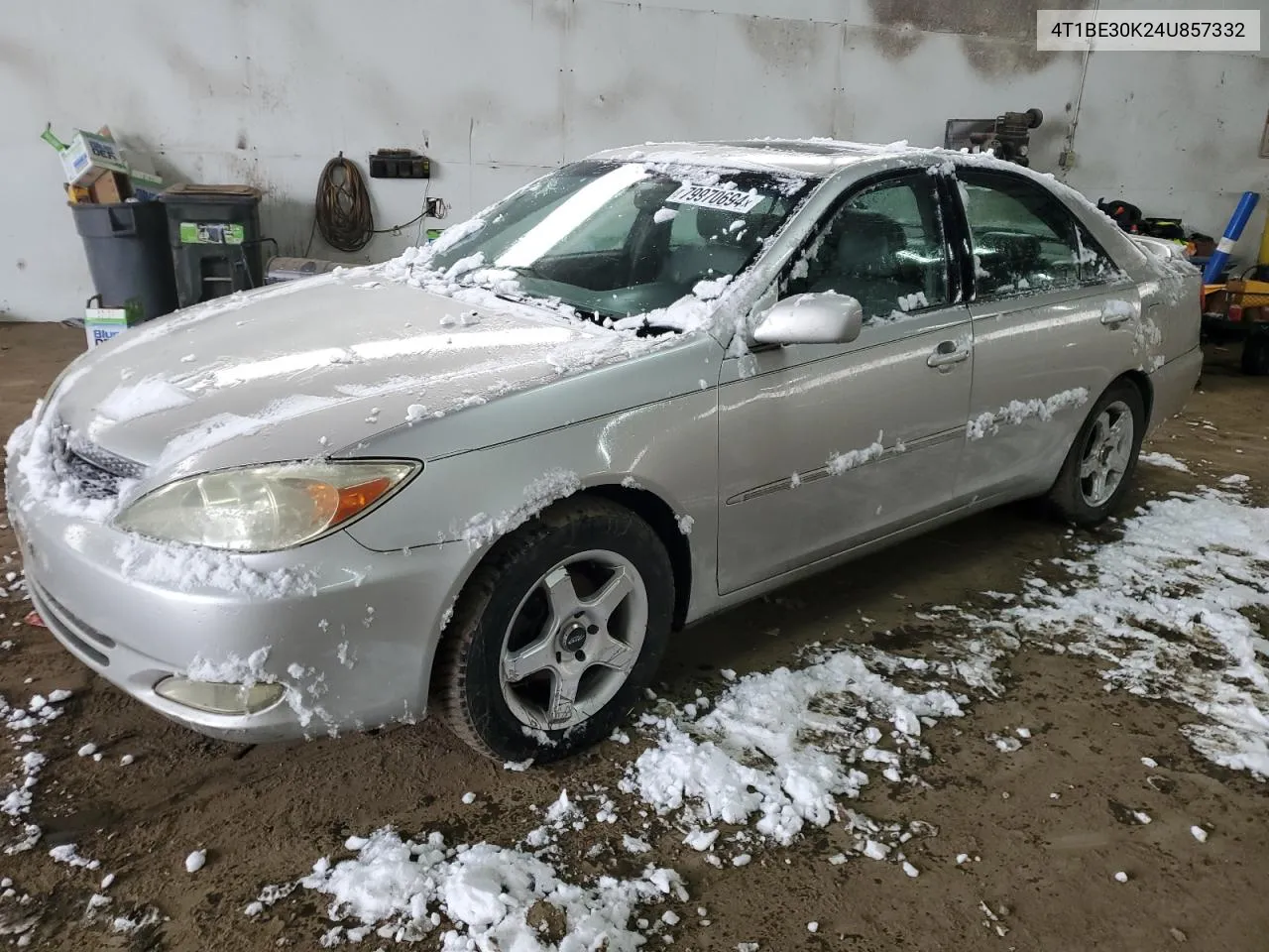 2004 Toyota Camry Le VIN: 4T1BE30K24U857332 Lot: 79970694