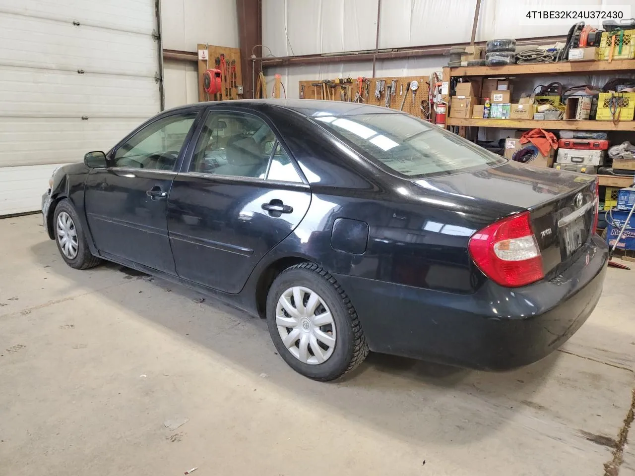 2004 Toyota Camry Le VIN: 4T1BE32K24U372430 Lot: 80510144