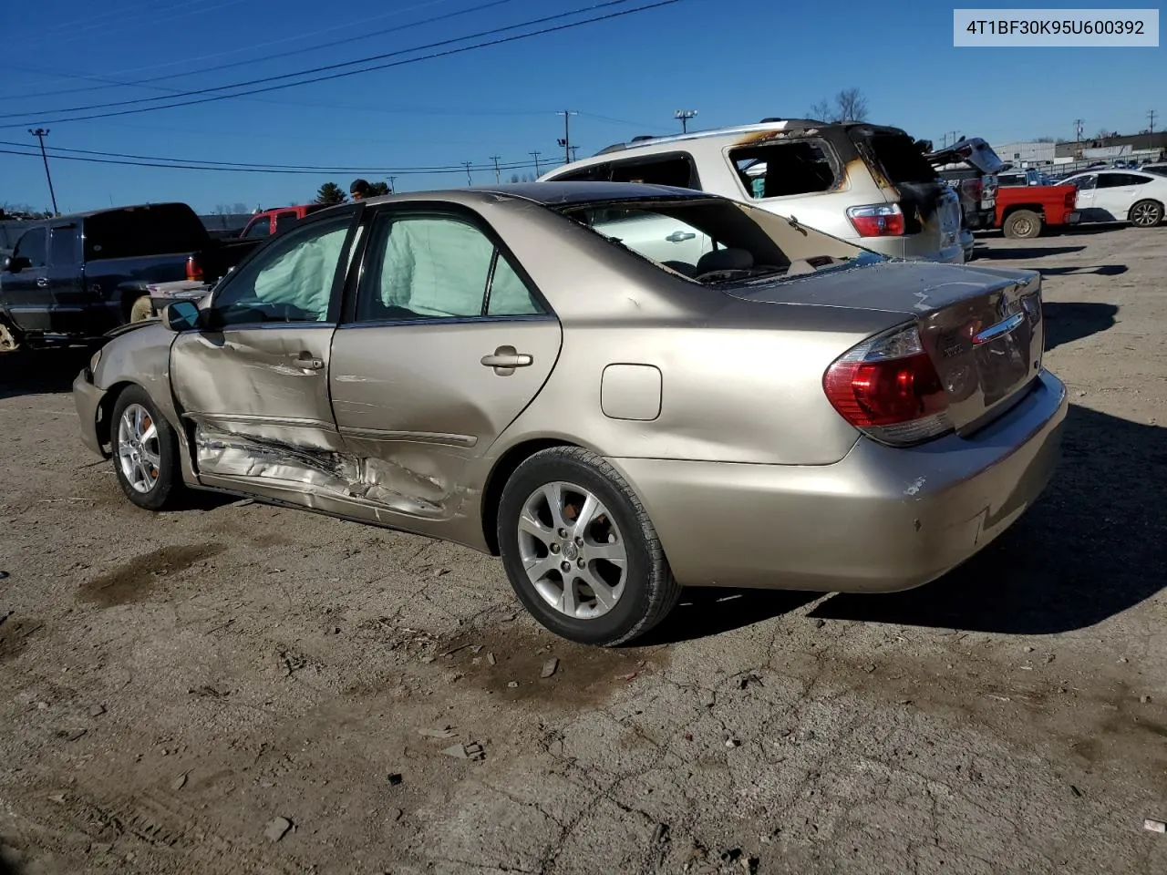 2005 Toyota Camry Le VIN: 4T1BF30K95U600392 Lot: 40054104