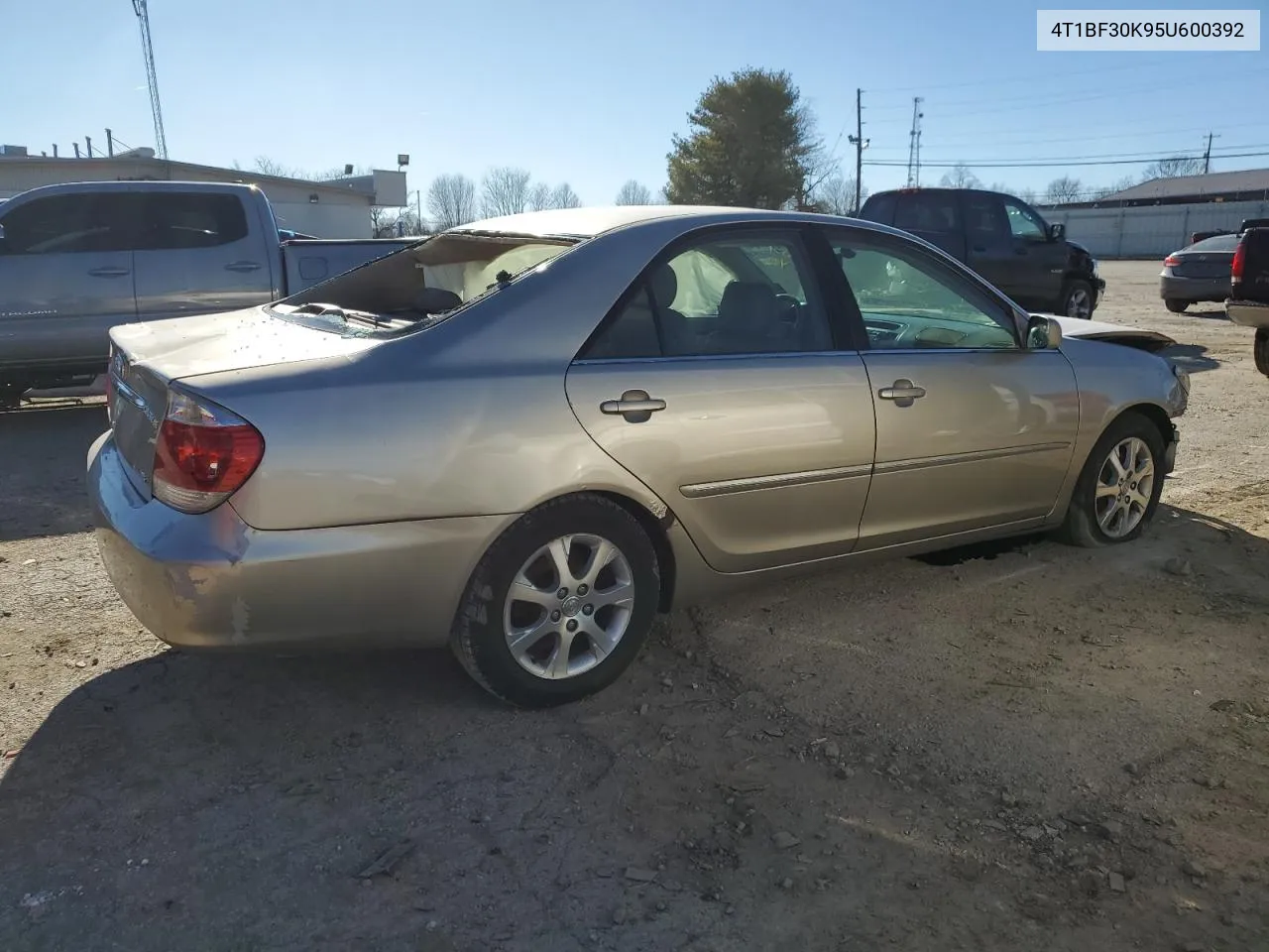 2005 Toyota Camry Le VIN: 4T1BF30K95U600392 Lot: 40054104