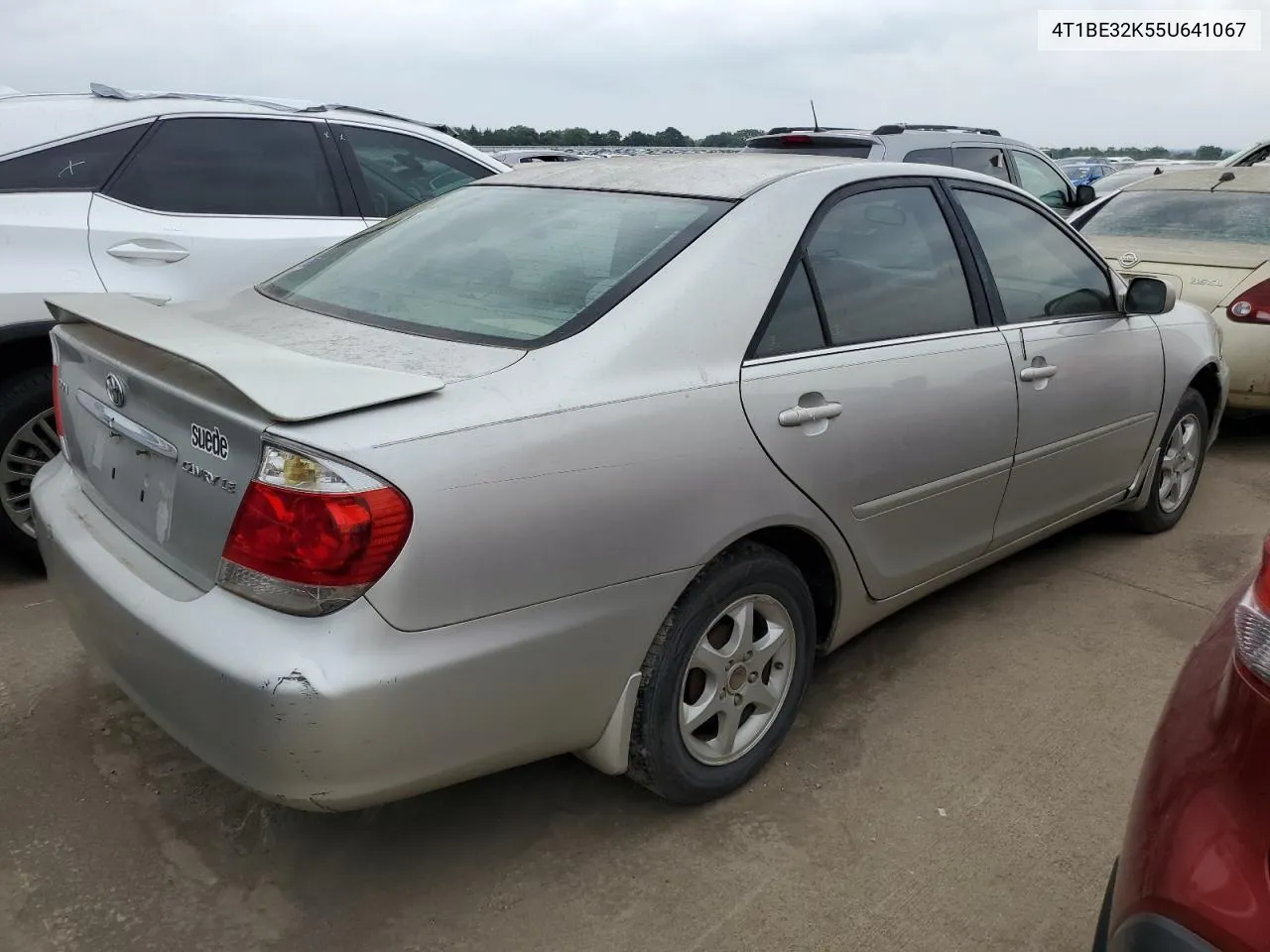 4T1BE32K55U641067 2005 Toyota Camry Le