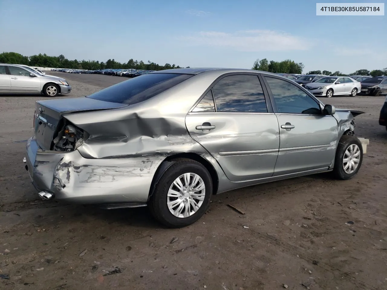 2005 Toyota Camry Le VIN: 4T1BE30K85U587184 Lot: 57487954