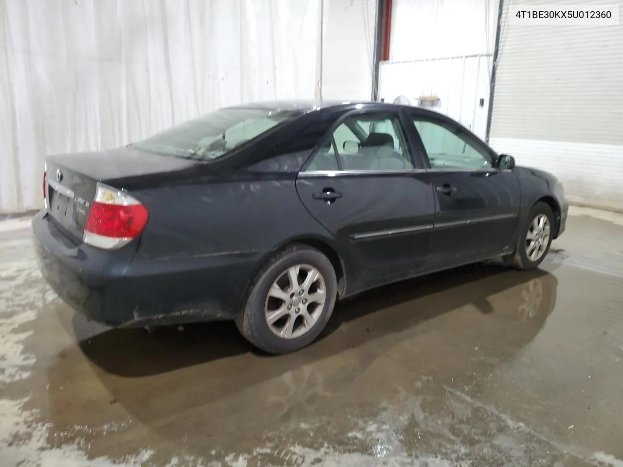 4T1BE30KX5U012360 2005 Toyota Camry Le