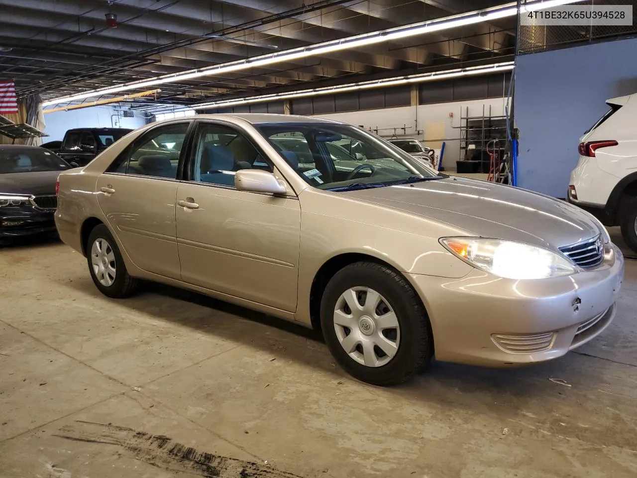 2005 Toyota Camry Le VIN: 4T1BE32K65U394528 Lot: 60163624