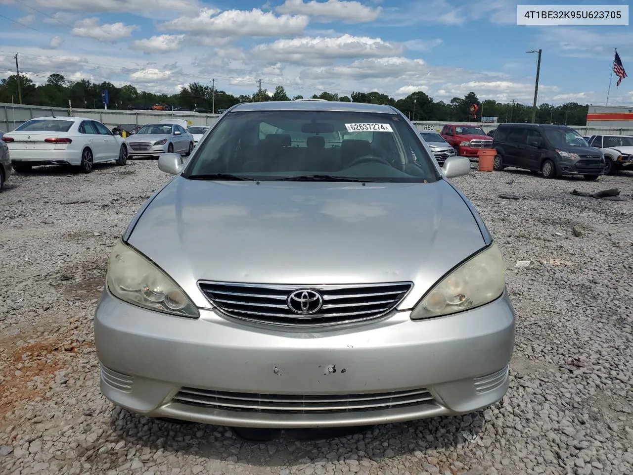 2005 Toyota Camry Le VIN: 4T1BE32K95U623705 Lot: 62637274