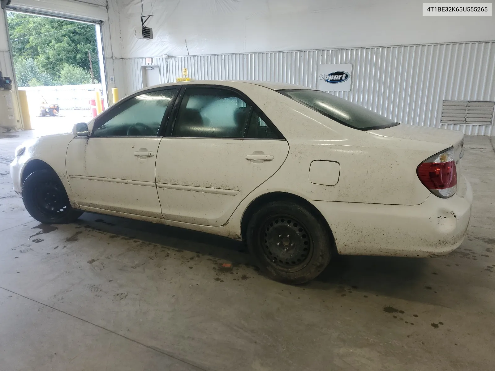 2005 Toyota Camry Le VIN: 4T1BE32K65U555265 Lot: 64499874