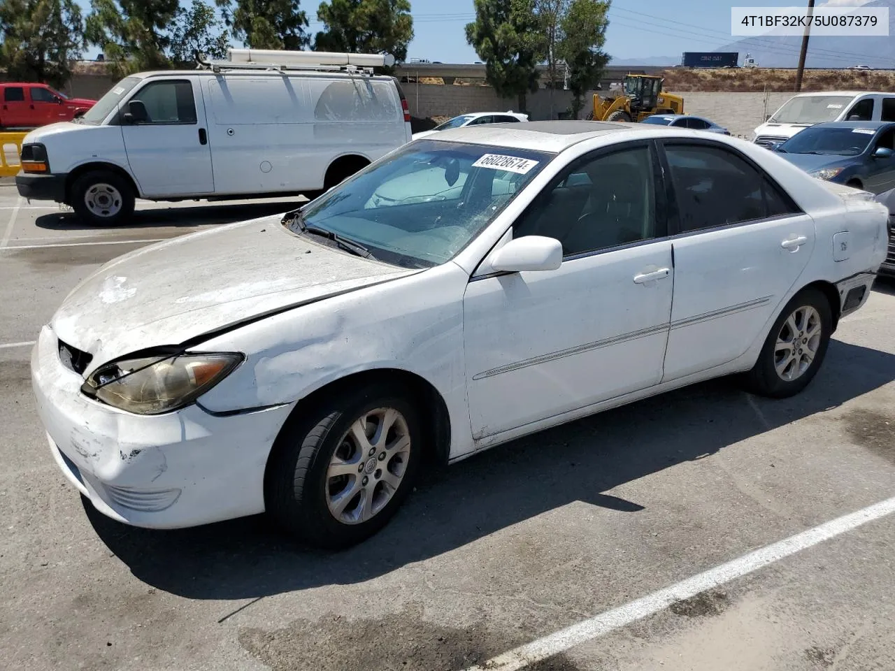 4T1BF32K75U087379 2005 Toyota Camry Le