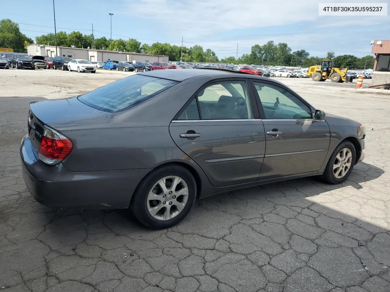 2005 Toyota Camry Le VIN: 4T1BF30K35U595237 Lot: 66488954