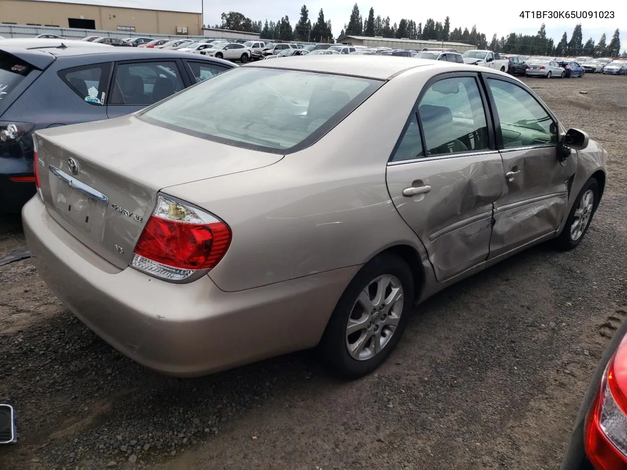 4T1BF30K65U091023 2005 Toyota Camry Le