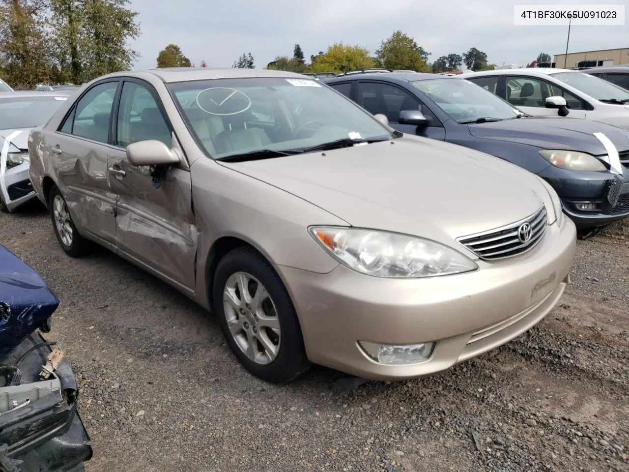 4T1BF30K65U091023 2005 Toyota Camry Le