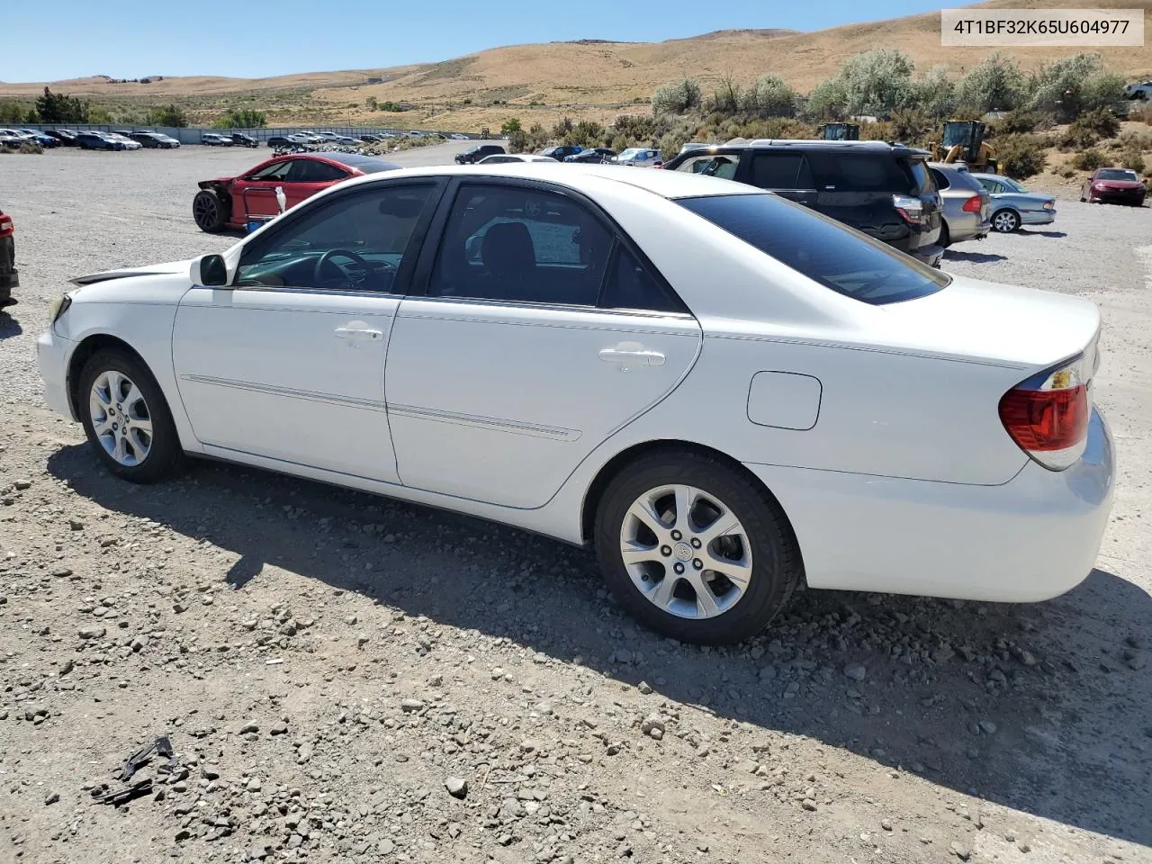 4T1BF32K65U604977 2005 Toyota Camry Le