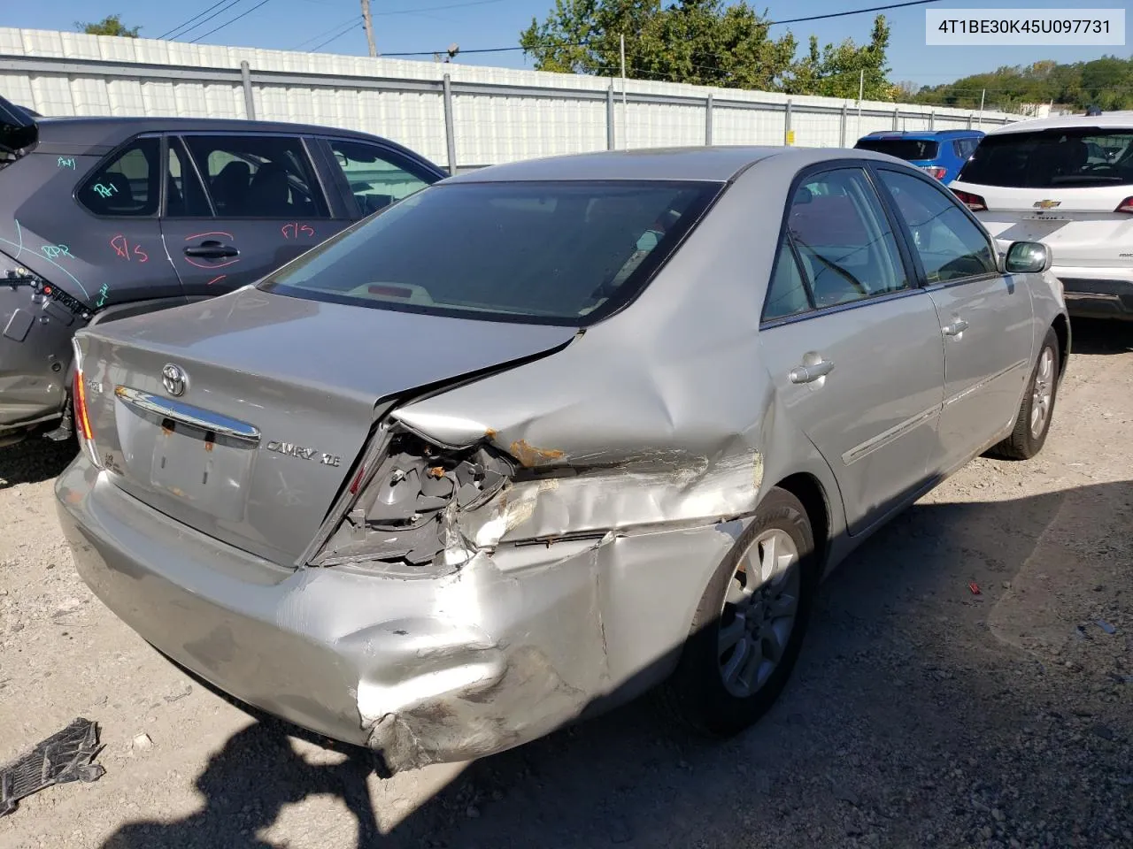 2005 Toyota Camry Le VIN: 4T1BE30K45U097731 Lot: 68103784