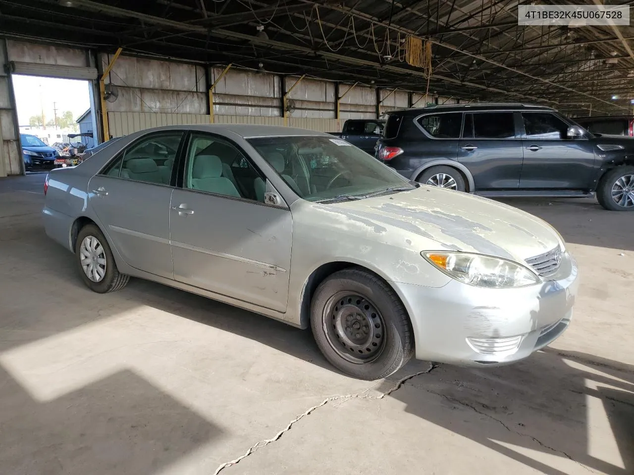 2005 Toyota Camry Le VIN: 4T1BE32K45U067528 Lot: 69058684