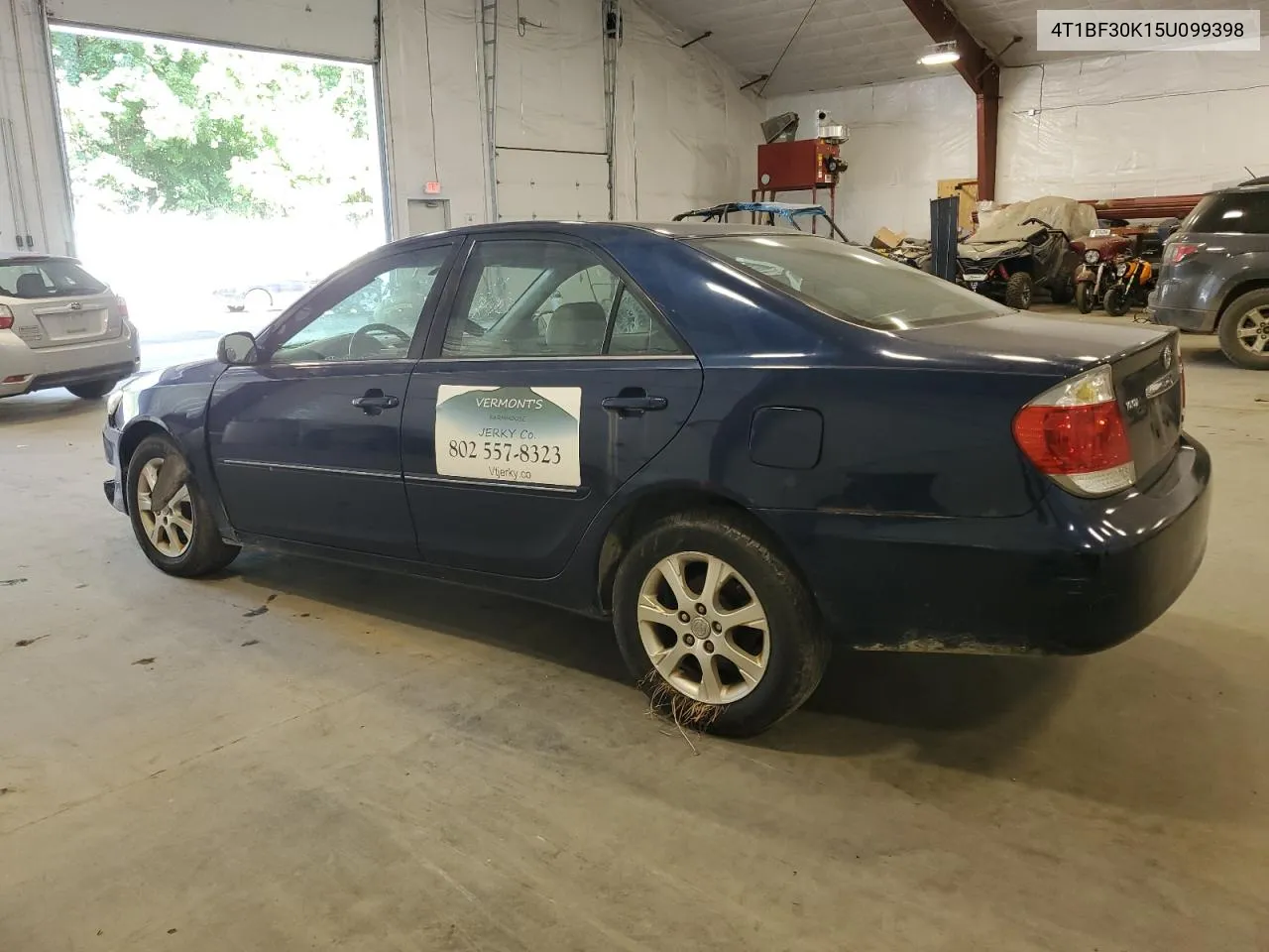 2005 Toyota Camry Le VIN: 4T1BF30K15U099398 Lot: 69152864