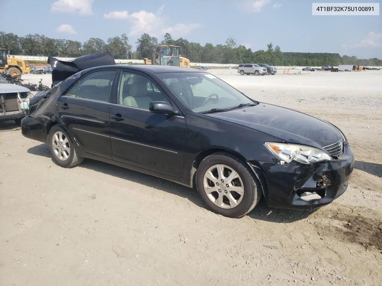 2005 Toyota Camry Le VIN: 4T1BF32K75U100891 Lot: 69374154