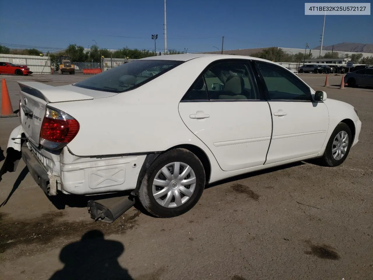 2005 Toyota Camry Le VIN: 4T1BE32K25U572127 Lot: 69531814