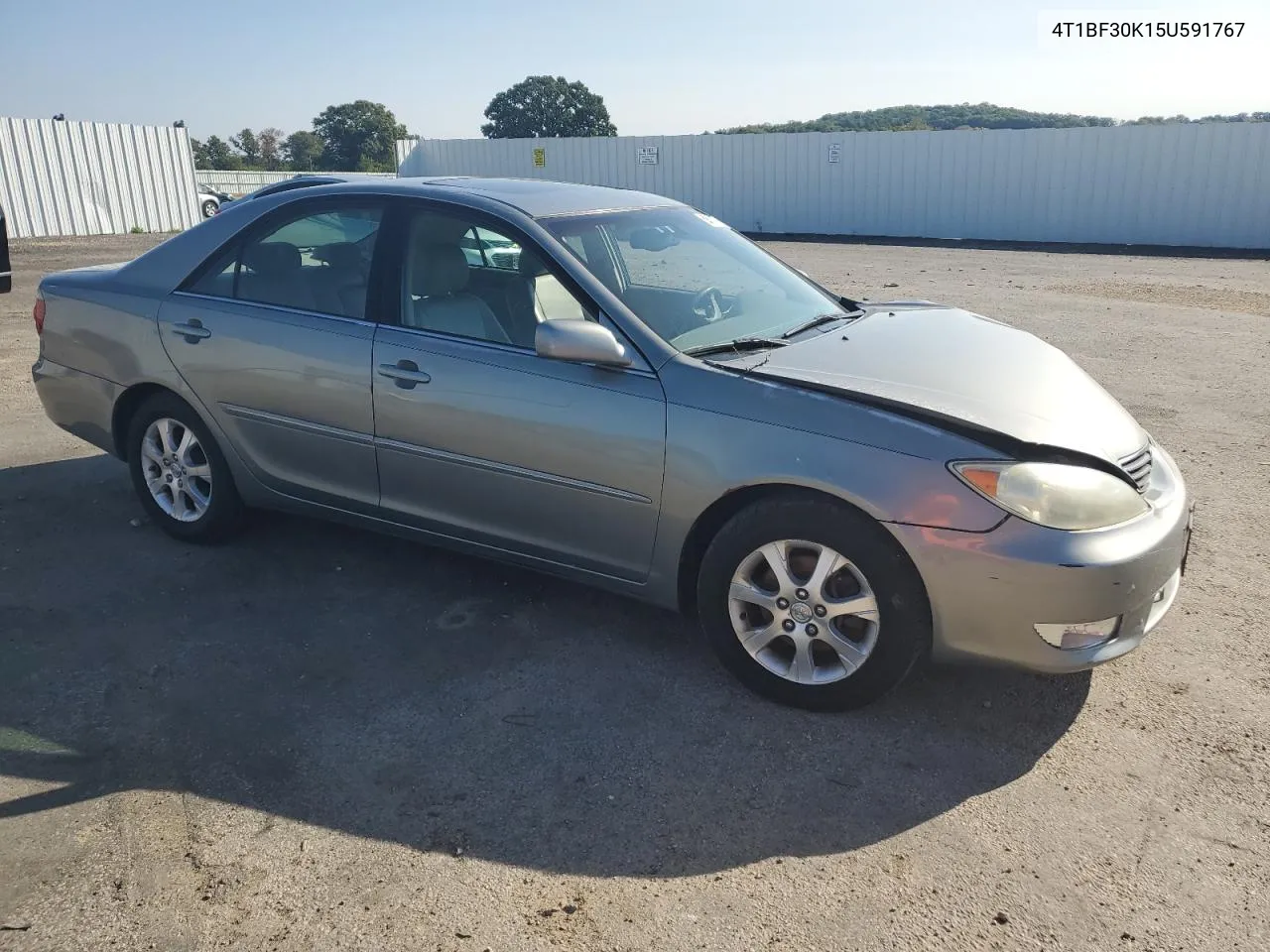 2005 Toyota Camry Le VIN: 4T1BF30K15U591767 Lot: 69767574