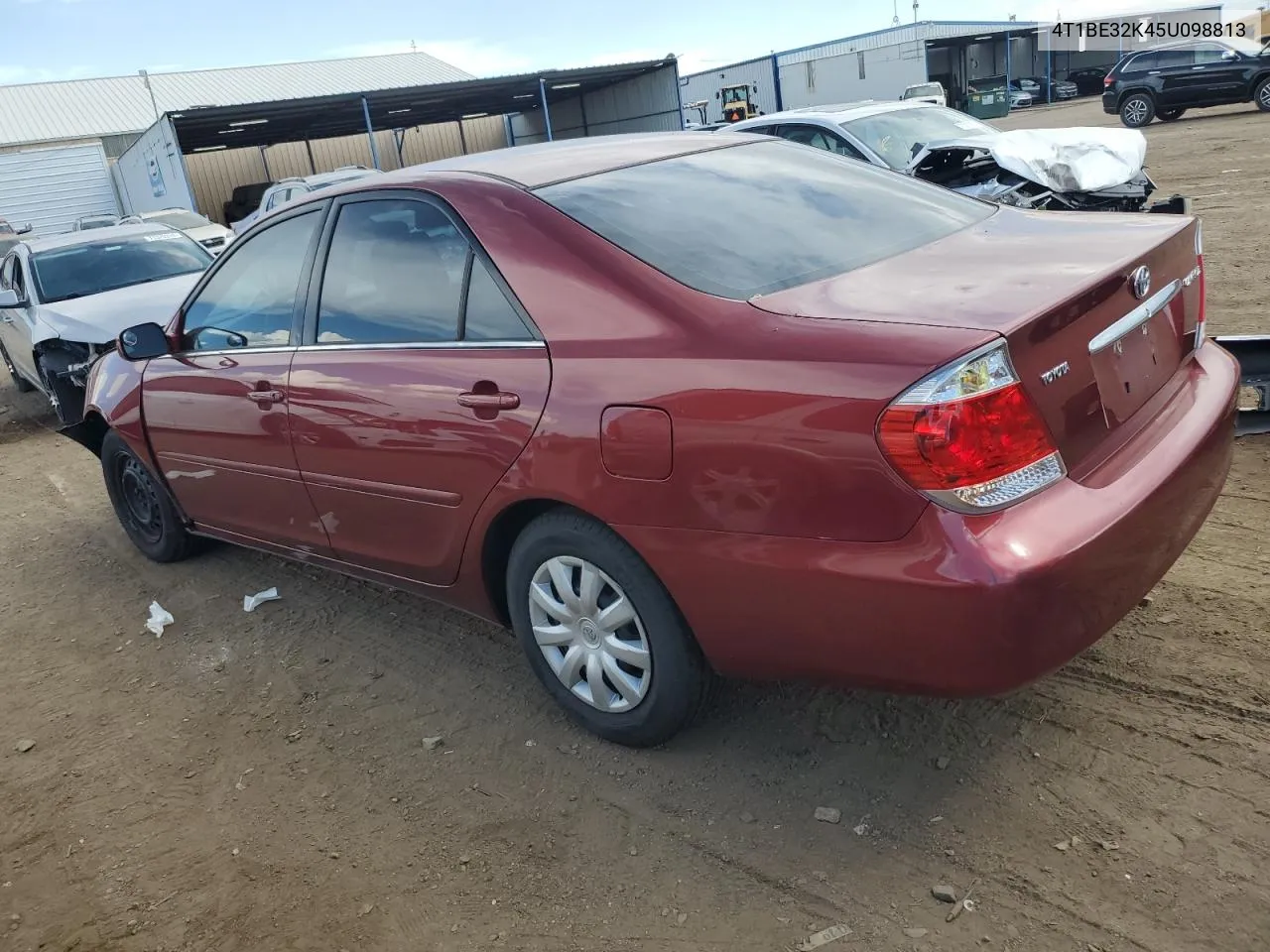 2005 Toyota Camry Le VIN: 4T1BE32K45U098813 Lot: 70371564