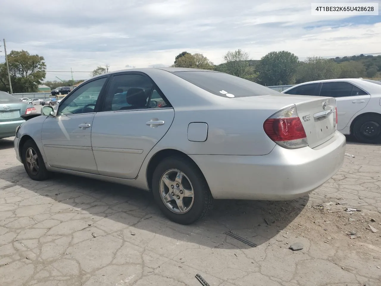 2005 Toyota Camry Le VIN: 4T1BE32K65U428628 Lot: 72074264