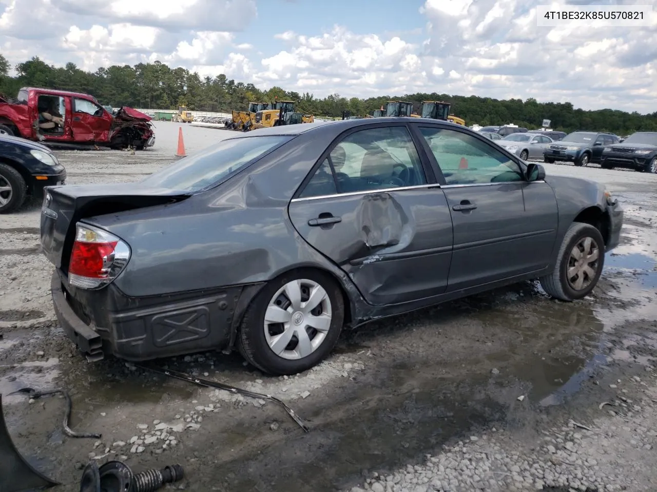 2005 Toyota Camry Le VIN: 4T1BE32K85U570821 Lot: 72326734