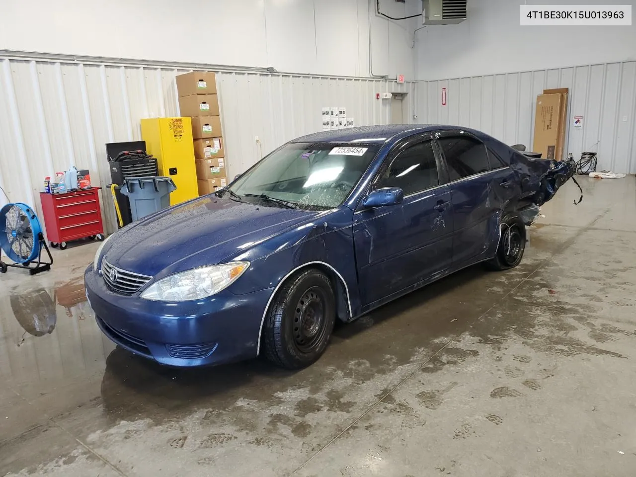 2005 Toyota Camry Le VIN: 4T1BE30K15U013963 Lot: 72536454