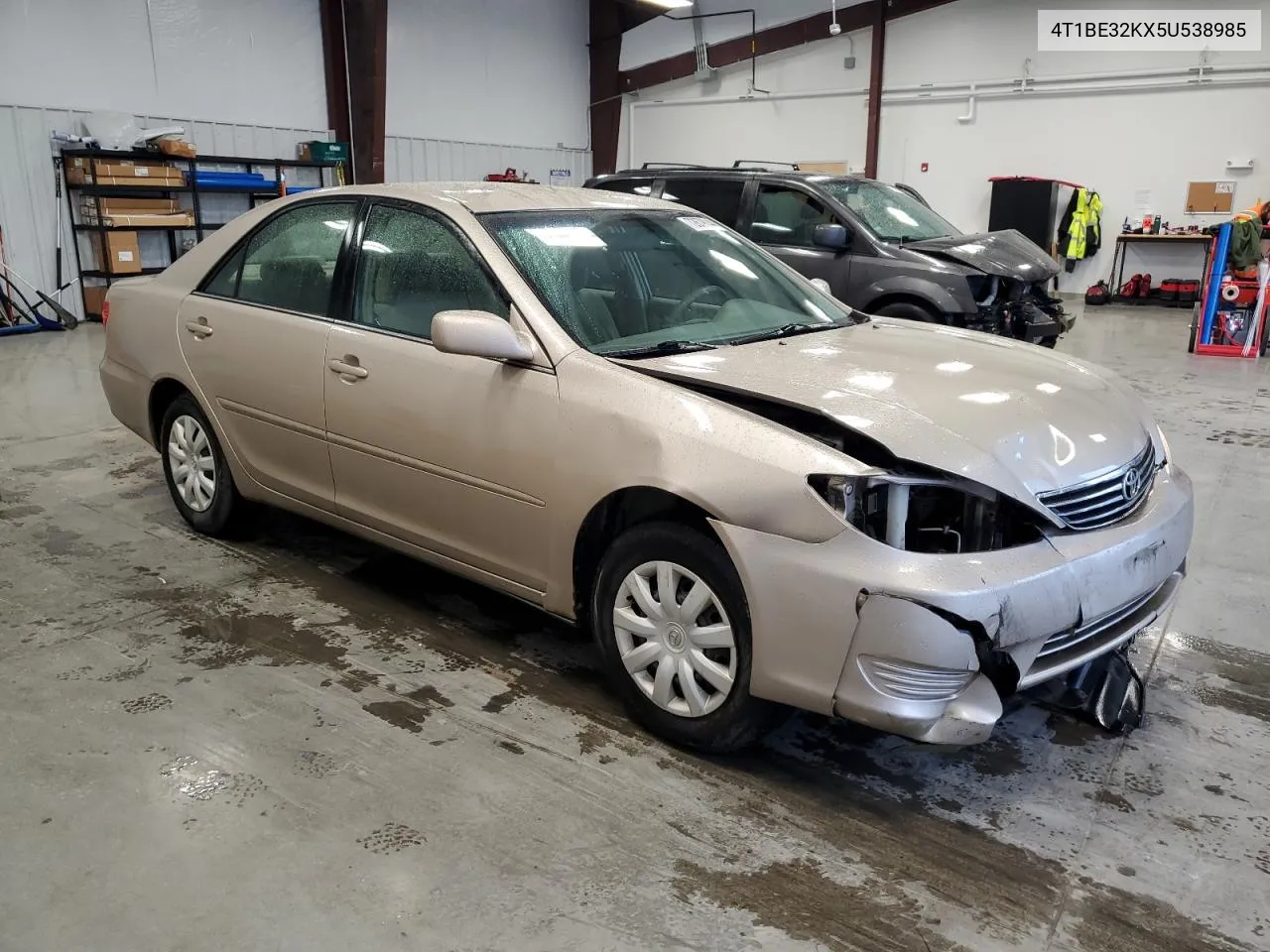 4T1BE32KX5U538985 2005 Toyota Camry Le