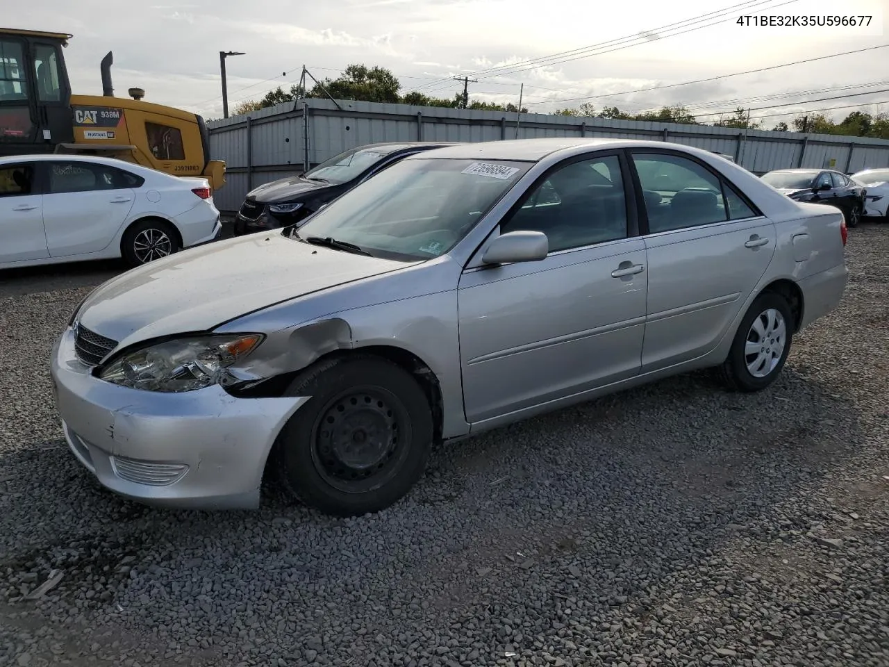 2005 Toyota Camry Le VIN: 4T1BE32K35U596677 Lot: 72696894