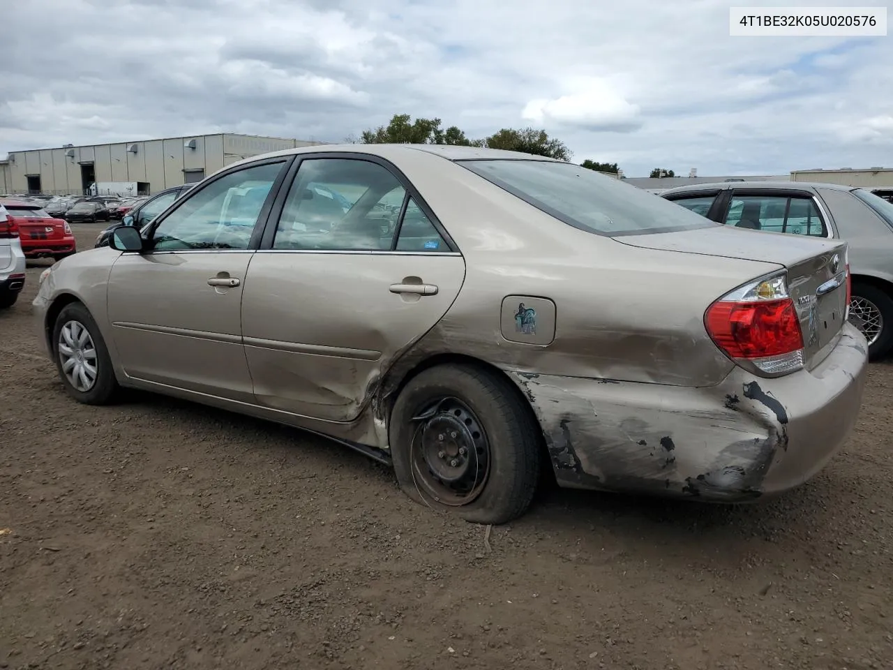 2005 Toyota Camry Le VIN: 4T1BE32K05U020576 Lot: 72883364