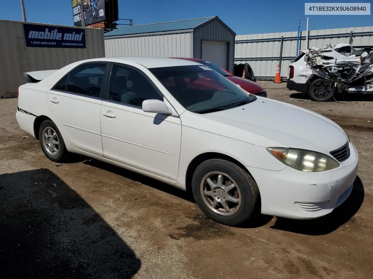 4T1BE32KX5U608940 2005 Toyota Camry Le